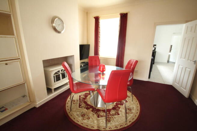 Chester Close, Shotton, Deeside photo 4