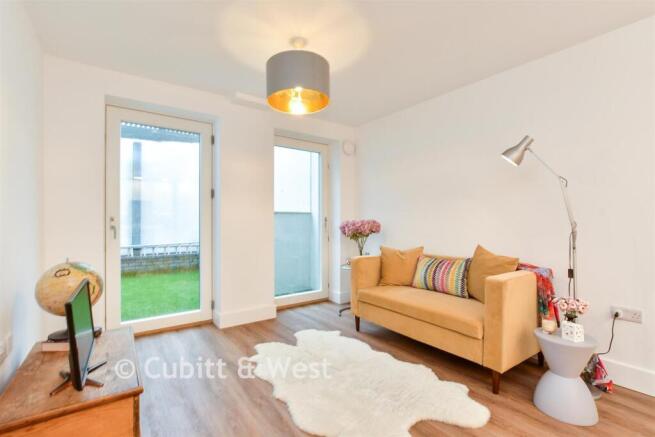 Lounge/ Kitchen