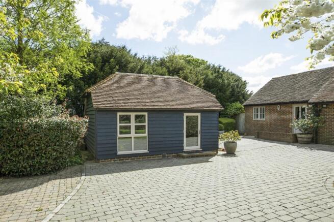 house. estate agency