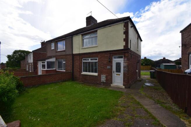 8 Hawthorne Road Ferryhill (1).JPG