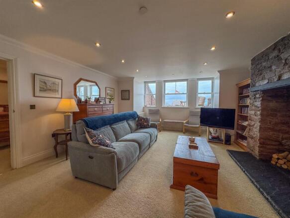 Garden Flat, 4 Athol House (4).jpg