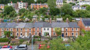7, Osborne Terrace, London Road, Thrupp, Stroud GL5 2BJ