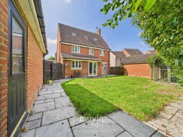 18, The Pastures, Bishop's Stortford CM22 6TJ