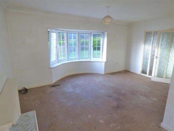 living room.JPG