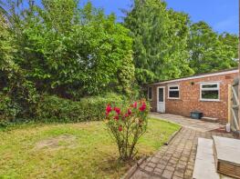 33, Denise Drive, Birmingham B17 0BN