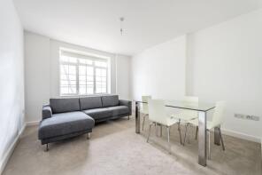 20, Eastry House, Hartington Road, London SW8 2HU