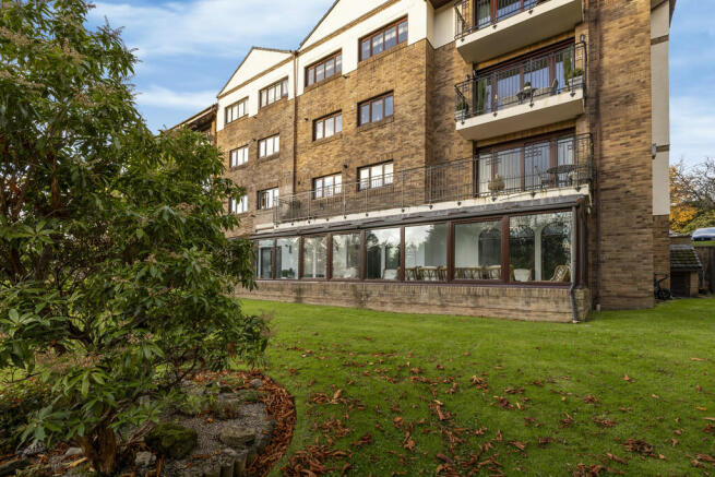 Photo 42