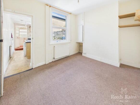 Hoxton Road, Scarborough, North Yorkshire, YO12 photo 4