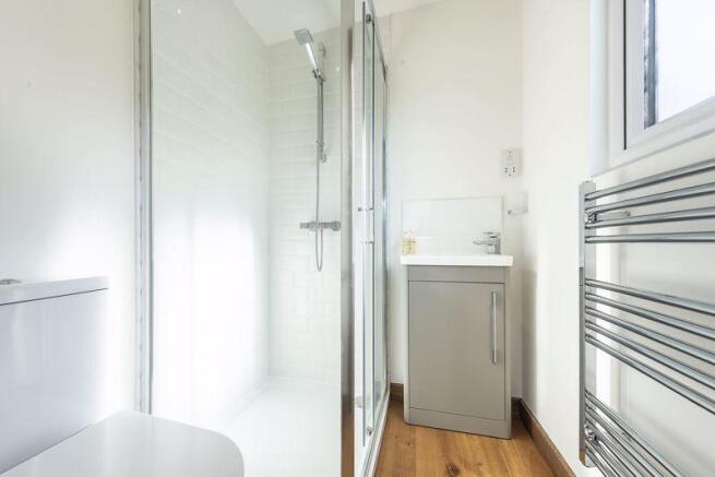 Annexe Shower Room