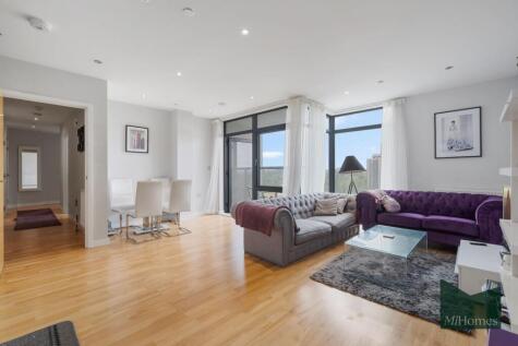 Southbury Road, Enfield, EN1