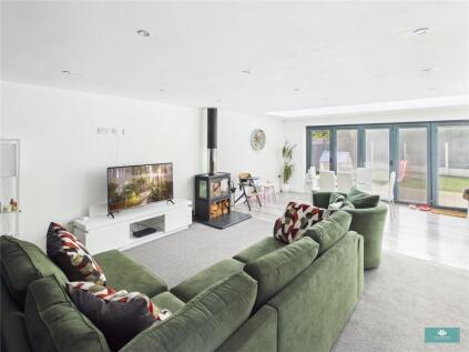 Greenway, High Crompton, Shaw, Greater Manchester, OL2