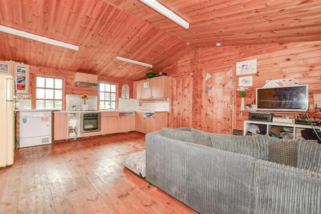 Workshop/Outbuildings