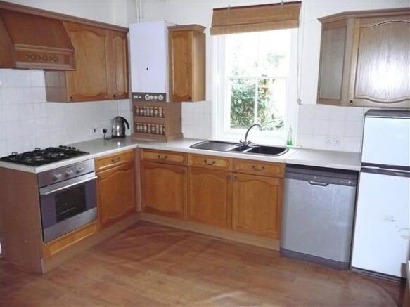 KITCHEN/BREAKFAST ROOM