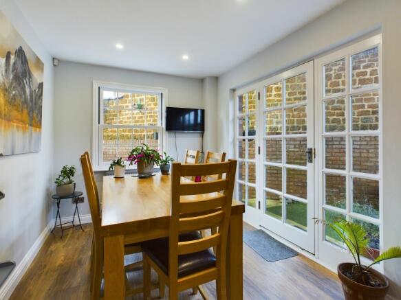 Kitchen/Dining Room