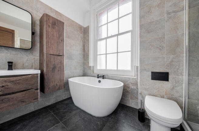 1422528-3-69a96ed...