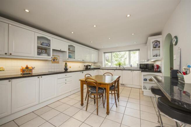 Kitchen Breakfast Room