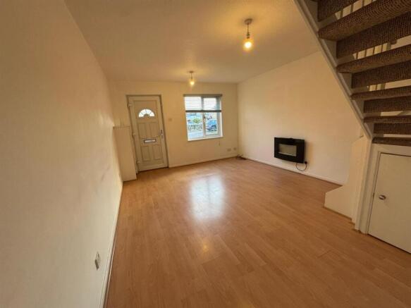 WhatsApp Image 2025-12-19 at 14.30.30 (1).jpeg