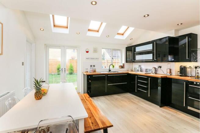 Kitchen/Dining Room
