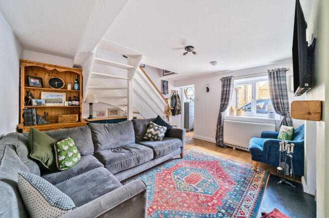 1312437-8-685ad37...