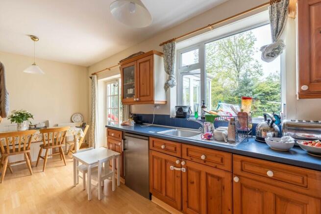 Kitchen / dining ...