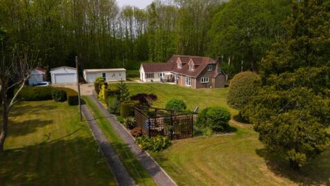Cross Drive, Kingswood, Maidstone, ME17