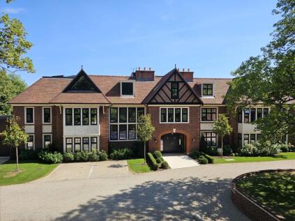Castle Hill, Farnham, GU9