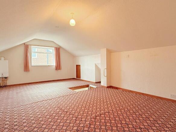 2 bed Semi-Detached Bungalow for sale Image 8