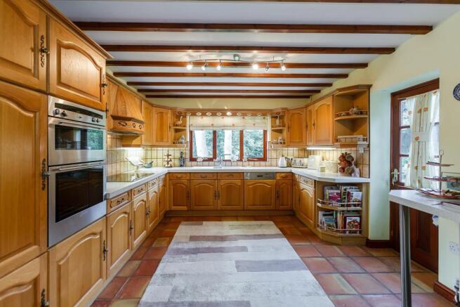 8317807-interior01-800.jpg