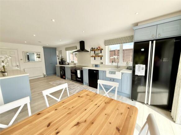 Grass Road, Brean, Somerset, TA8 photo 4