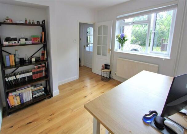 Photo 8