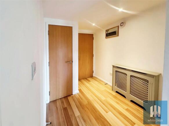 1 bed Apartment to rent Image 9