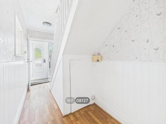 3 bed Terraced to rent Image 8