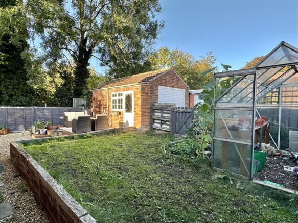 2 bed End of Terrace for sale Image 9