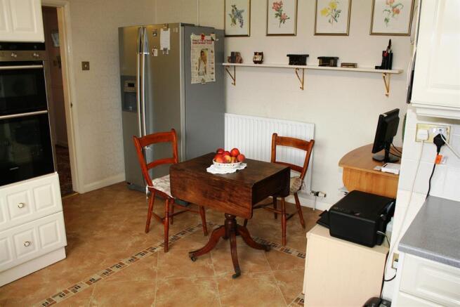 Kitchen pic 3
