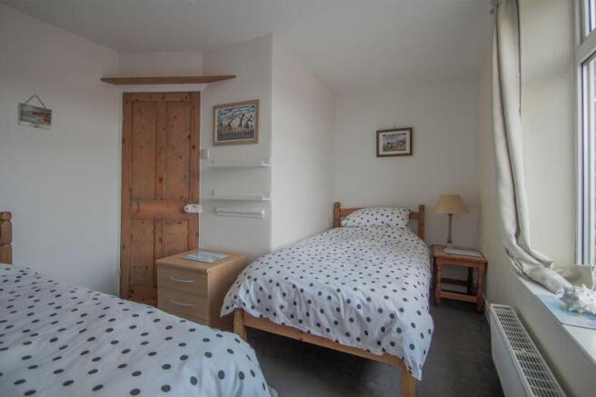 2 bed Terraced for sale Image 9