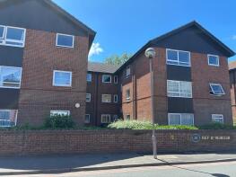 Flat 1, Berkeley Court, Nightingale Way, Swanley BR8 7UD