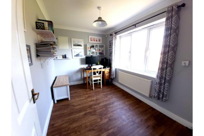 Photo 9