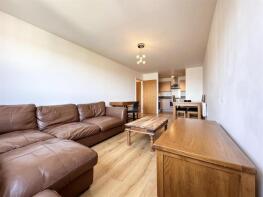 14, Turnpike Court, High Street, Waltham Cross EN8 7AA