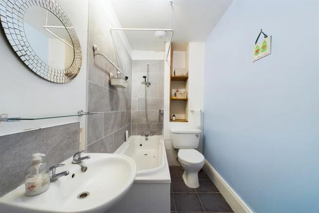 101629_177511_IMA...