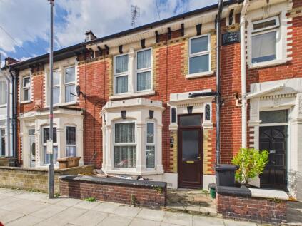 Wallace Road, North End, Portsmouth, PO2