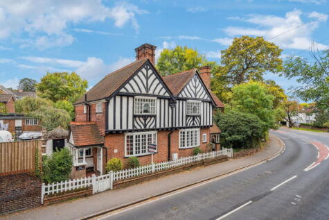 High Road Eastcote, Pinner, HA5
