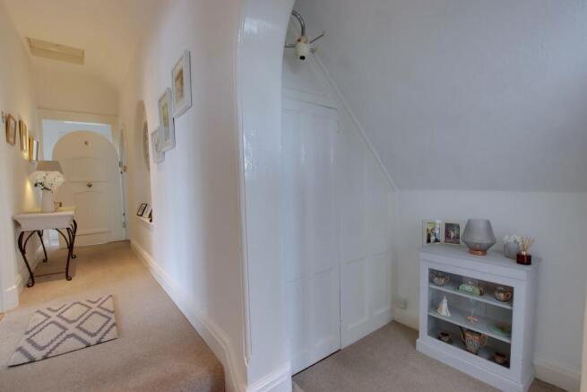 ENTRANCE HALLWAY