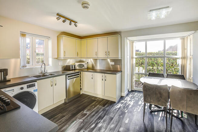 2. Kitchen_ diner