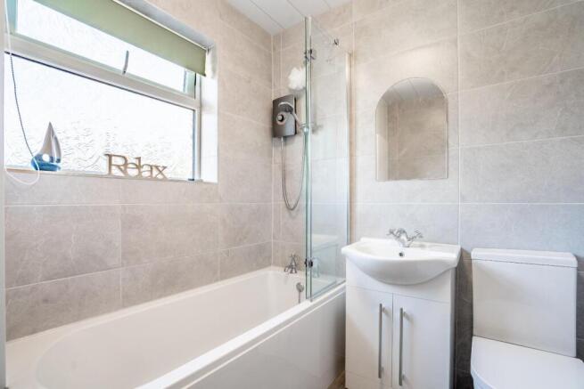 3 bed Semi-Detached for sale Image 11