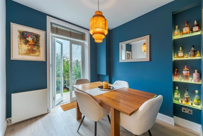 Chalcot Gardens 4A-1-2. Low Res.jpg