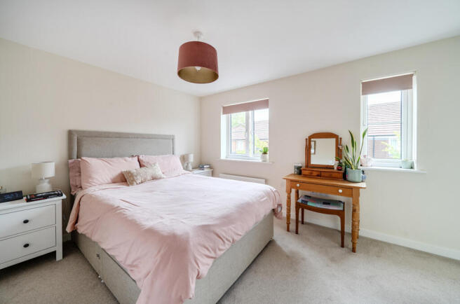 Jordan Grove, Alton, Hampshire, GU34 photo 4