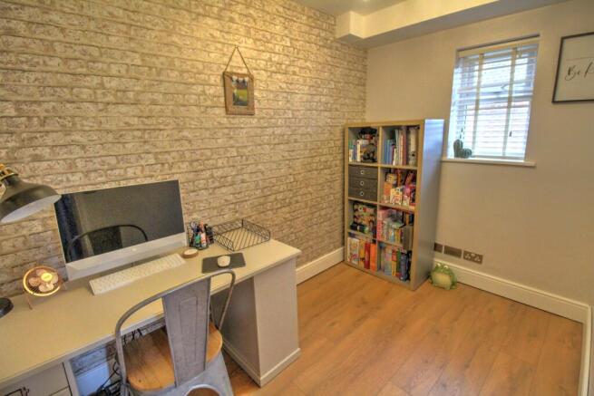 Photo 5