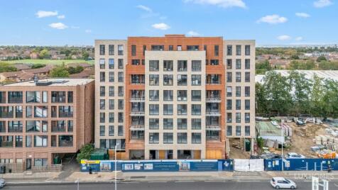 First Floor, Meadow Heights, High Road, Romford