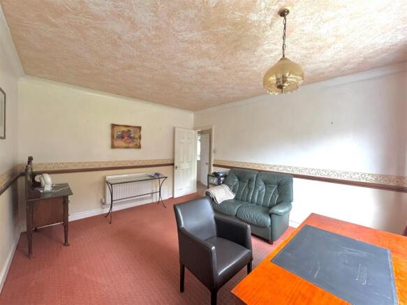 3 bed Detached Bungalow for sale Image 12