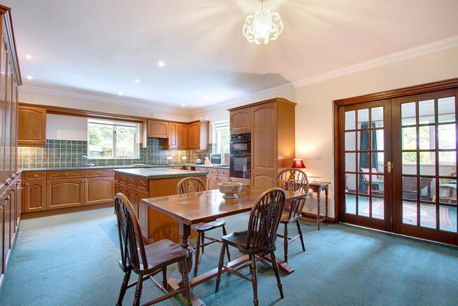 Dining kitchen